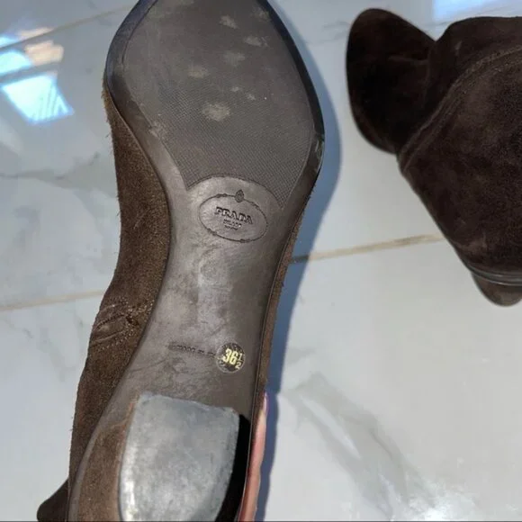 PRADA suede Classic ankle boot - Picture 7 of 8